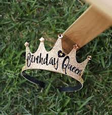 Happy Birthday Crown And Sash Pin On Disenos De Fiestas