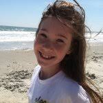 Shannon Eaves's Instagram, Twitter & Facebook