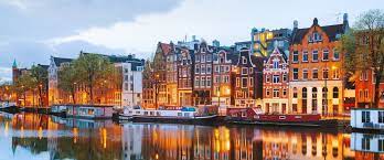 Wir haben die wichtigsten sehenswürdigkeiten von amsterdam in einer liste zusammengefasst inkl. 11 Top Amsterdam Sehenswurdigkeiten Fur Touristen 2021 Mit Karte