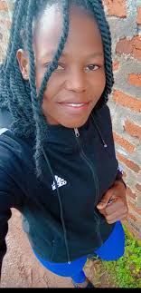 Eric Omondi wows Kakamega residents with giant Ugali  https://www.tnx.africa/entertainment/article/2001522511/eric-omondi-wows-kakamega-residents-with-giant-ugali