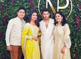 The jonas brother popped the big question in crete, greece, where the two shared an intimate vacation celebrating priyanka's 36th birthday. Has Priyanka Chopra And Nick Jonas Zeroed In On Hawaii As Their Wedding Destination Celebrities News India Tv