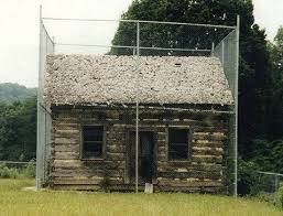 Couch Cabin In Greene County Tennessee Greeneville Tennessee Log Cabin Exterior Greene County