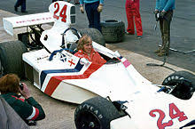 After retiring from racing in 1979, hunt became a media commentator and businessman. James Hunt Wikipedia