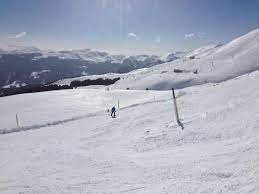 Scuola sci e snowboard al lago della ninfa cimone. Pista Di Collegamento Verso Il Cimoncino Picture Of Cimone Sci Sestola Tripadvisor
