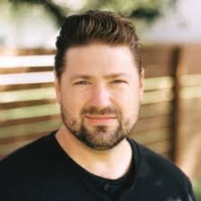 Excited to share that I am getting back to my roots and joining Omada  Health as a Senior Product Manager. As a former Registered Dietitian, I've  been following Omada since 2013 after