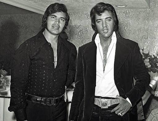 Engelbert - At 77 Year Old... Why Engelbert Humperdinck Is Still The  Coolest Crooner In Tinseltown Mail On Sunday March 23 2014  http://www.dailymail.co.uk/home/event/article-2585504/Engelbert-Humperdinck -Why-77-Engelbert-Humperdinck-coolest-crooner ...