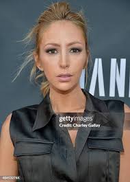 136 Julia Levy Boeken Stock Photos, High-Res Pictures, and Images