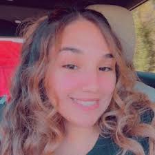 Isabelle Solis Instagram and TikTok Influencer Media Kit