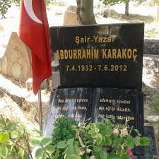 Abdurrahim karakoç hakkında detaylı bilgi türk gazeteci ve şair, abdurrahim karakoç. Photos At Abdurrahim Karakoc Mezari Cemetery In Kecioren