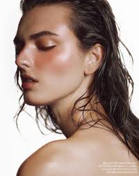 Featured Collection: LINEAR