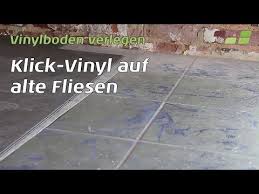 Vinylboden Auf Fliesen Verlegen Planeo Klick Vinyl Auf Fliesen Klickvinyl Neugestalten Planeo Verleg In 2020 Bad Neu Gestalten Badezimmer Renovieren Vinylboden