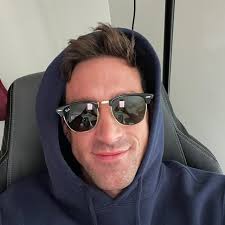 Chris Di Meo (@chris.dimeo) • Instagram photos and videos