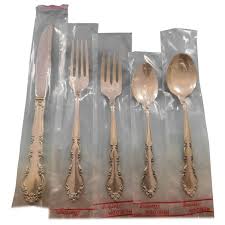 The sterling silver flatware sets range in origin from american to english to danish beginning at a low. Grandeur By Oneida Sterling Silver Flatware Set Service 33 Pieces New Unused For Sale At 1stdibs