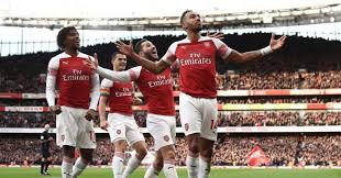 Шпоры успешно поводят товарищеские поединки. Arsenal V Tottenham One Big Game Five Big Questions Football365