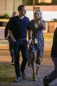 As scorned ex 'tweets (and deletes) it's about to go down'. Tom Hiddleston Und Taylor Swift Lauten Bald Die Hochzeitsglocken