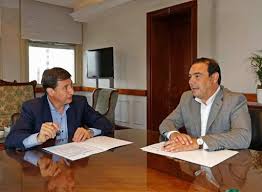 Valdés y Daniel Arroyo, acuerdo para que la tarjeta Alimentar llegue a  52.458 familias en la provincia de Corrientes