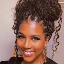 Kimberly Espinal (@yeeyeekim)