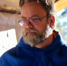 What were documented aspects of traveling food in 14th century Non-coastal  France, were inns/taverns popular enough for meals?