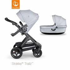 Los cambios de altura que ofrece la silla permiten tener unn contacto más cercano con el bebé en todo momento. Cochecito De 2 Piezas Stokke Trailz Chasis Negro