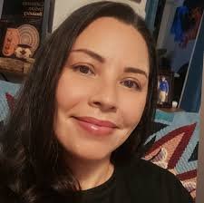 What shade trees are suitable for planting in Palm Desert for environmental  benefits?