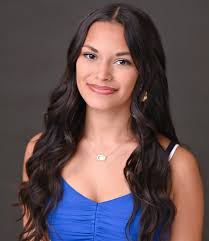 Katusha joined me for her dance and headshot session recently, and  honestly, this one meant a lot. I've been photographing this young lady for  10 years, and it's been such an honour