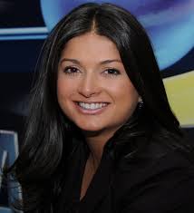 Sumamos nuestras oraciones por ella y por la bebé. 🙏🏽