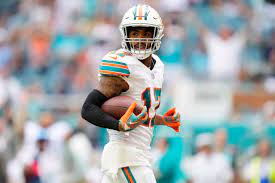 After witnessing Jaylen Waddle’s great performances in recent games and most recently the win over Commanders, legend Cameron Wake has made moves that have fans speculating that he is looking to sign the young forward to a one-year contract…-thanhhoa