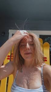 Abby Tipton's Instagram, Twitter & Facebook