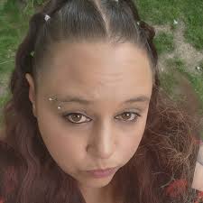 Who here uses a straw? I'm 3 weeks post op and everything they gave me at  the hospital says no straws. But I feel like I get more gas just trying to