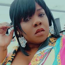 Cathryn Blair's Instagram, Twitter & Facebook