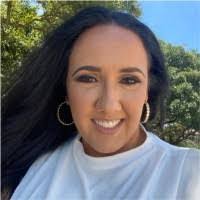 Tessa Dunn's Instagram, Twitter & Facebook