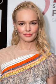 10 hairstyles to try when you're growing out your bangs. 10 Styles For Growing Out Your Bangs Hair Ideas For Bangs