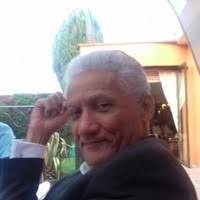 100+ perfiles de «Joyner»