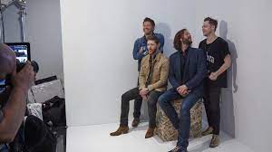 Behind The Scenes With The Supernatural Guys At Their Last Comic Con Photos Tv Insider In 2020 Supernatural Behind The Scenes Comic Con