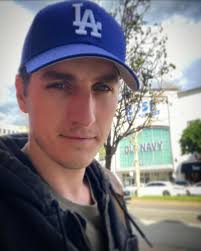 If you don't have an @dodgers cap, do you really live in LA? Plus the color  makes my eyes go bananas. @nigelle.creates gets the credit for getting me  the hat! All the