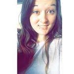 Amanda Grimsley's Instagram, Twitter & Facebook