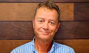 luis_f200q6r2, autor en Escritura Pública