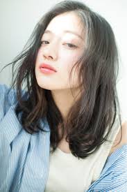 ミディアムの髪がはねる問題解決 はねを生かしたセット アレンジ法 hair 美髪 女の子の髪 ヘア アイディア