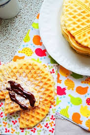 Recette De Gaufres Moelleuses Facile Aux Delices Du Palais Recette Recette Recette Gaufre Gaufres