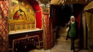 María queda inesperadamente embarazada y josé resuelve repudiarla, pero un ángel le anuncia en sueños que el embarazo de maría es obra del. El Dia Del Nacimiento De Jesus Ocurrieron Grandes Prodigios Prensa Libre