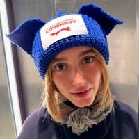 300+ perfiles de «Lonzi»