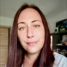 Please someone can share some symptoms about asperger. I think i am become  crazy