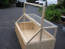 They used a plastic dog crate. Amferro103s Homemade Chicken Brooder Chicken Brooder Chicken Diy Diy Chicken Coop