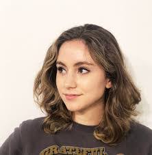 Caroline Ladd's Instagram, Twitter & Facebook