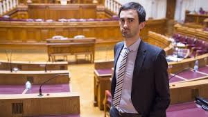 Técnico superior de uma empresa industrial nos sectores da electricidade e electromecânica, actualmente de licença sem. Portadaloja Este Artigo E De Um Deputado Do Ps