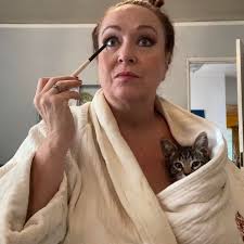 Linda Bailey Walsh (@lindawalsh) • Threads, Say more