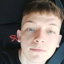 Ruben Falcon Romero (@rissi_25)