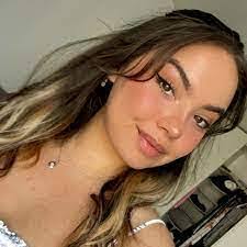 Aris Rush's Instagram, Twitter & Facebook