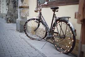 Pin Von Tanja Rak Auf Picknick Fahrrad Licht Fahrrad Lichterkette