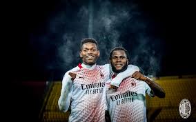 Голами отметились хакан чалханоглу и тео эрнандес. Ac Milan On Twitter Digging Deep To Build Our Future Read All About It In Our Match Report Https T Co Urcqd5vuub Col Coltello Tra I Denti Per Vincere Un Altra Battaglia Leggi Il